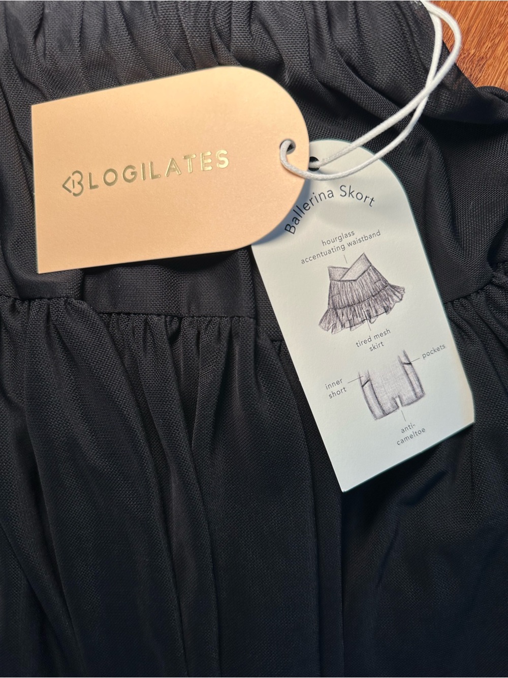 Blogilates Women’s Ballerina Skort & Matching top Bundle Black Size L - Picture 4 of 7